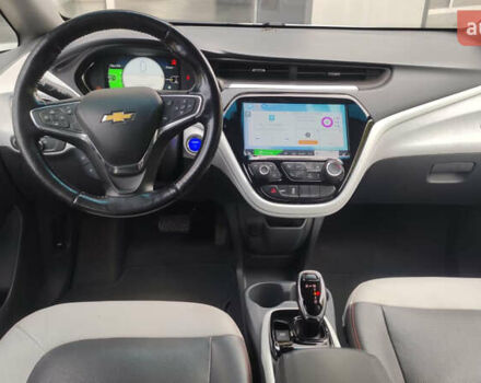 Белый Шевроле Bolt EV, объемом двигателя 0 л и пробегом 230 тыс. км за 12900 $, фото 40 на Automoto.ua
