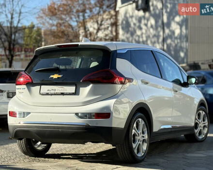 Шевроле Bolt EV 2018 в Одессе на Automoto.ua Белый Шевроле Bolt EV, объемом двигателя 0 л и пробегом 43 тыс. км за 17500 $, фото 23 на Automoto.ua