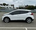 Белый Шевроле Bolt EV, объемом двигателя 0 л и пробегом 30 тыс. км за 16800 $, фото 5 на Automoto.ua