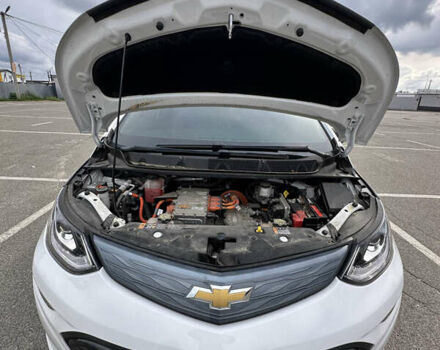 Білий Шевроле Bolt EV, об'ємом двигуна 0 л та пробігом 30 тис. км за 16800 $, фото 36 на Automoto.ua
