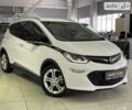 Белый Шевроле Bolt EV, объемом двигателя 0 л и пробегом 74 тыс. км за 26800 $, фото 2 на Automoto.ua