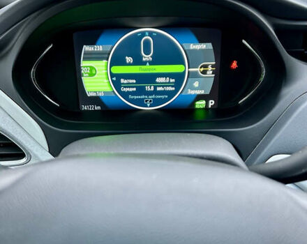 Белый Шевроле Bolt EV, объемом двигателя 0 л и пробегом 74 тыс. км за 18300 $, фото 6 на Automoto.ua