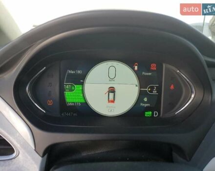 Белый Шевроле Bolt EV, объемом двигателя 0 л и пробегом 75 тыс. км за 3700 $, фото 8 на Automoto.ua
