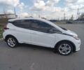 Белый Шевроле Bolt EV, объемом двигателя 0 л и пробегом 105 тыс. км за 19500 $, фото 5 на Automoto.ua