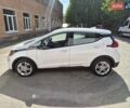 Белый Шевроле Bolt EV, объемом двигателя 0 л и пробегом 60 тыс. км за 17500 $, фото 10 на Automoto.ua