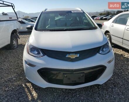 Белый Шевроле Bolt EV, объемом двигателя 0 л и пробегом 75 тыс. км за 3700 $, фото 4 на Automoto.ua