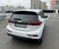 Белый Шевроле Bolt EV, объемом двигателя 0 л и пробегом 58 тыс. км за 16499 $, фото 12 на Automoto.ua