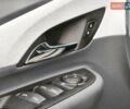 Белый Шевроле Bolt EV, объемом двигателя 0 л и пробегом 124 тыс. км за 14500 $, фото 16 на Automoto.ua