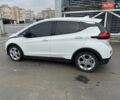 Белый Шевроле Bolt EV, объемом двигателя 0 л и пробегом 58 тыс. км за 16499 $, фото 5 на Automoto.ua