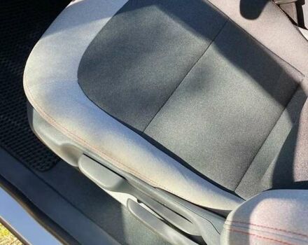 Белый Шевроле Bolt EV, объемом двигателя 0 л и пробегом 136 тыс. км за 14000 $, фото 8 на Automoto.ua