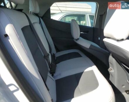 Белый Шевроле Bolt EV, объемом двигателя 0 л и пробегом 75 тыс. км за 3700 $, фото 9 на Automoto.ua