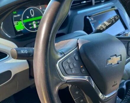 Белый Шевроле Bolt EV, объемом двигателя 0 л и пробегом 136 тыс. км за 14000 $, фото 11 на Automoto.ua