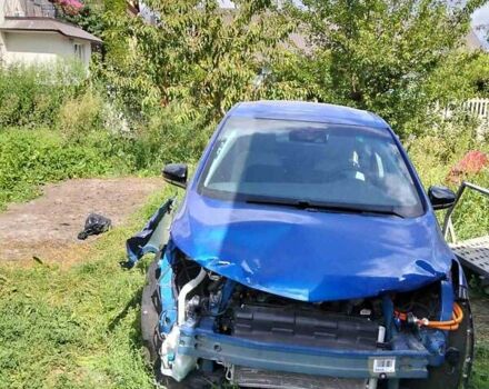 Белый Шевроле Bolt EV, объемом двигателя 0 л и пробегом 13 тыс. км за 9000 $, фото 4 на Automoto.ua