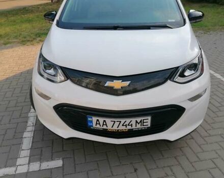Белый Шевроле Bolt EV, объемом двигателя 0 л и пробегом 41 тыс. км за 15800 $, фото 1 на Automoto.ua