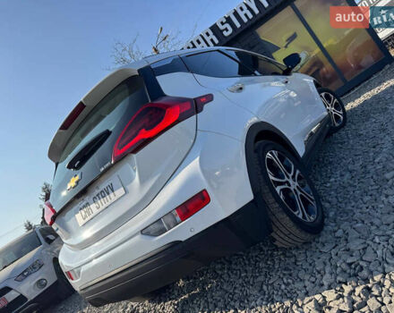 Белый Шевроле Bolt EV, объемом двигателя 0 л и пробегом 39 тыс. км за 16500 $, фото 31 на Automoto.ua