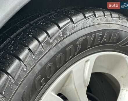 Белый Шевроле Bolt EV, объемом двигателя 0 л и пробегом 116 тыс. км за 16950 $, фото 10 на Automoto.ua