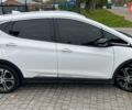 Белый Шевроле Bolt EV, объемом двигателя 0 л и пробегом 125 тыс. км за 15000 $, фото 1 на Automoto.ua
