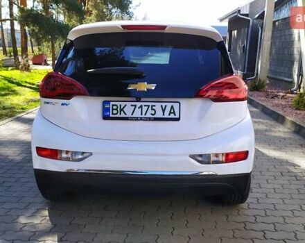 Белый Шевроле Bolt EV, объемом двигателя 0 л и пробегом 170 тыс. км за 14950 $, фото 3 на Automoto.ua