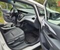 Белый Шевроле Bolt EV, объемом двигателя 0 л и пробегом 96 тыс. км за 17500 $, фото 9 на Automoto.ua