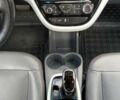 Белый Шевроле Bolt EV, объемом двигателя 0 л и пробегом 50 тыс. км за 24200 $, фото 23 на Automoto.ua
