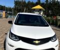 Белый Шевроле Bolt EV, объемом двигателя 0 л и пробегом 28 тыс. км за 18800 $, фото 8 на Automoto.ua