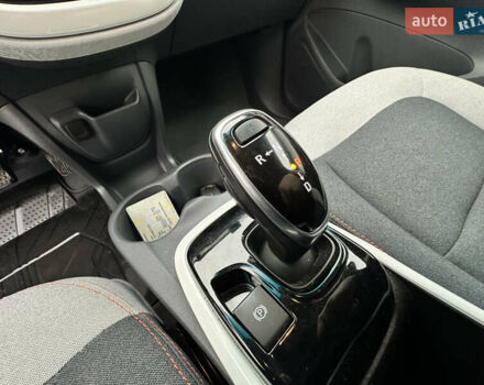 Белый Шевроле Bolt EV, объемом двигателя 0 л и пробегом 116 тыс. км за 16950 $, фото 20 на Automoto.ua