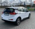 Белый Шевроле Bolt EV, объемом двигателя 0 л и пробегом 50 тыс. км за 24200 $, фото 5 на Automoto.ua