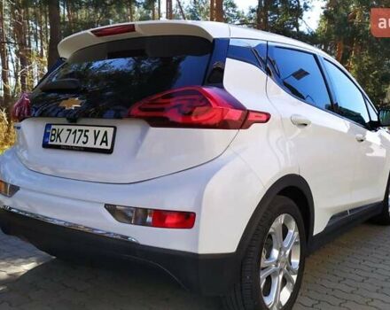 Белый Шевроле Bolt EV, объемом двигателя 0 л и пробегом 170 тыс. км за 14950 $, фото 10 на Automoto.ua