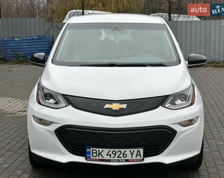 Белый Шевроле Bolt EV, объемом двигателя 0 л и пробегом 116 тыс. км за 16950 $, фото 2 на Automoto.ua