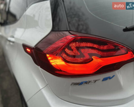 Білий Шевроле Bolt EV, об'ємом двигуна 0 л та пробігом 127 тис. км за 15900 $, фото 11 на Automoto.ua