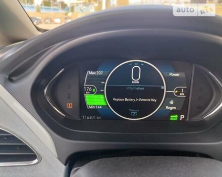 Белый Шевроле Bolt EV, объемом двигателя 0 л и пробегом 116 тыс. км за 17200 $, фото 12 на Automoto.ua