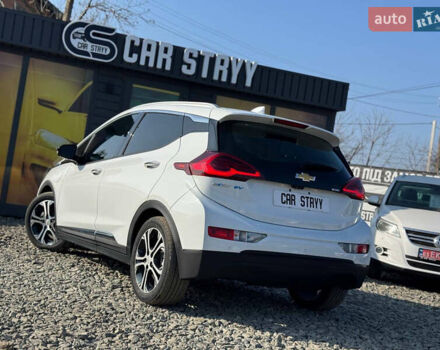 Белый Шевроле Bolt EV, объемом двигателя 0 л и пробегом 39 тыс. км за 16500 $, фото 19 на Automoto.ua