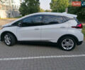 Белый Шевроле Bolt EV, объемом двигателя 0 л и пробегом 41 тыс. км за 16800 $, фото 5 на Automoto.ua