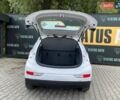 Белый Шевроле Bolt EV, объемом двигателя 0 л и пробегом 78 тыс. км за 16300 $, фото 9 на Automoto.ua