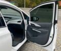 Белый Шевроле Bolt EV, объемом двигателя 0 л и пробегом 125 тыс. км за 16000 $, фото 15 на Automoto.ua