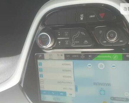 Белый Шевроле Bolt EV, объемом двигателя 0 л и пробегом 40 тыс. км за 15500 $, фото 7 на Automoto.ua