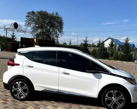 Белый Шевроле Bolt EV, объемом двигателя 0 л и пробегом 23 тыс. км за 27700 $, фото 13 на Automoto.ua