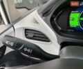 Белый Шевроле Bolt EV, объемом двигателя 0 л и пробегом 78 тыс. км за 16300 $, фото 20 на Automoto.ua