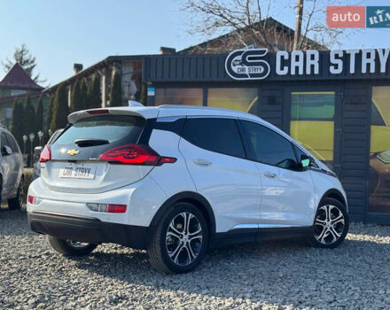 Белый Шевроле Bolt EV, объемом двигателя 0 л и пробегом 39 тыс. км за 16500 $, фото 26 на Automoto.ua