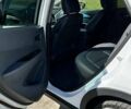 Белый Шевроле Bolt EV, объемом двигателя 0 л и пробегом 50 тыс. км за 20400 $, фото 12 на Automoto.ua