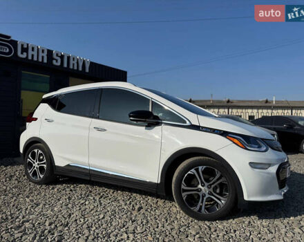 Белый Шевроле Bolt EV, объемом двигателя 0 л и пробегом 39 тыс. км за 16500 $, фото 15 на Automoto.ua