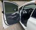 Белый Шевроле Bolt EV, объемом двигателя 0 л и пробегом 125 тыс. км за 16000 $, фото 7 на Automoto.ua
