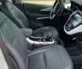 Белый Шевроле Bolt EV, объемом двигателя 0 л и пробегом 50 тыс. км за 24200 $, фото 21 на Automoto.ua