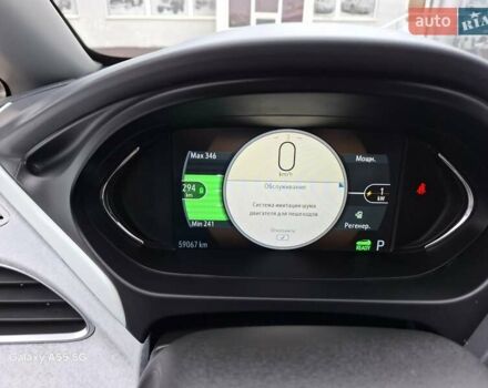 Белый Шевроле Bolt EV, объемом двигателя 0 л и пробегом 59 тыс. км за 19300 $, фото 19 на Automoto.ua