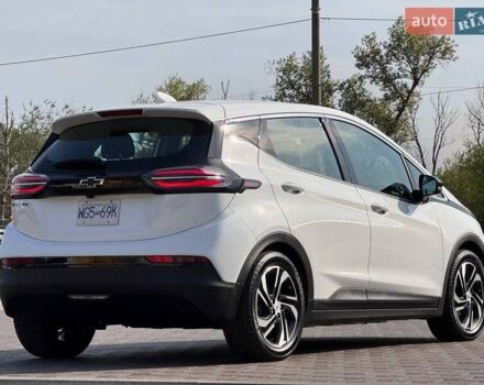 Белый Шевроле Bolt EV, объемом двигателя 0 л и пробегом 45 тыс. км за 18100 $, фото 9 на Automoto.ua