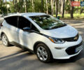 Белый Шевроле Bolt EV, объемом двигателя 0 л и пробегом 68 тыс. км за 14900 $, фото 30 на Automoto.ua