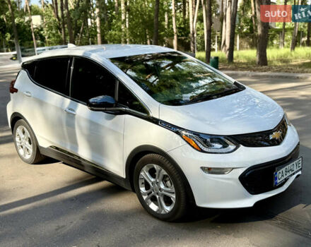 Белый Шевроле Bolt EV, объемом двигателя 0 л и пробегом 69 тыс. км за 14950 $, фото 30 на Automoto.ua
