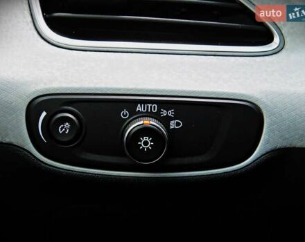 Білий Шевроле Bolt EV, об'ємом двигуна 0 л та пробігом 78 тис. км за 15800 $, фото 10 на Automoto.ua