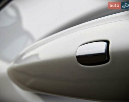 Білий Шевроле Bolt EV, об'ємом двигуна 0 л та пробігом 78 тис. км за 15800 $, фото 5 на Automoto.ua