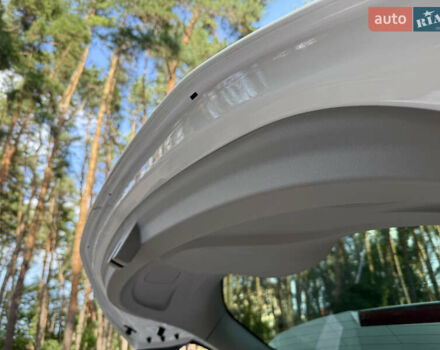 Белый Шевроле Bolt EV, объемом двигателя 0 л и пробегом 69 тыс. км за 14950 $, фото 9 на Automoto.ua